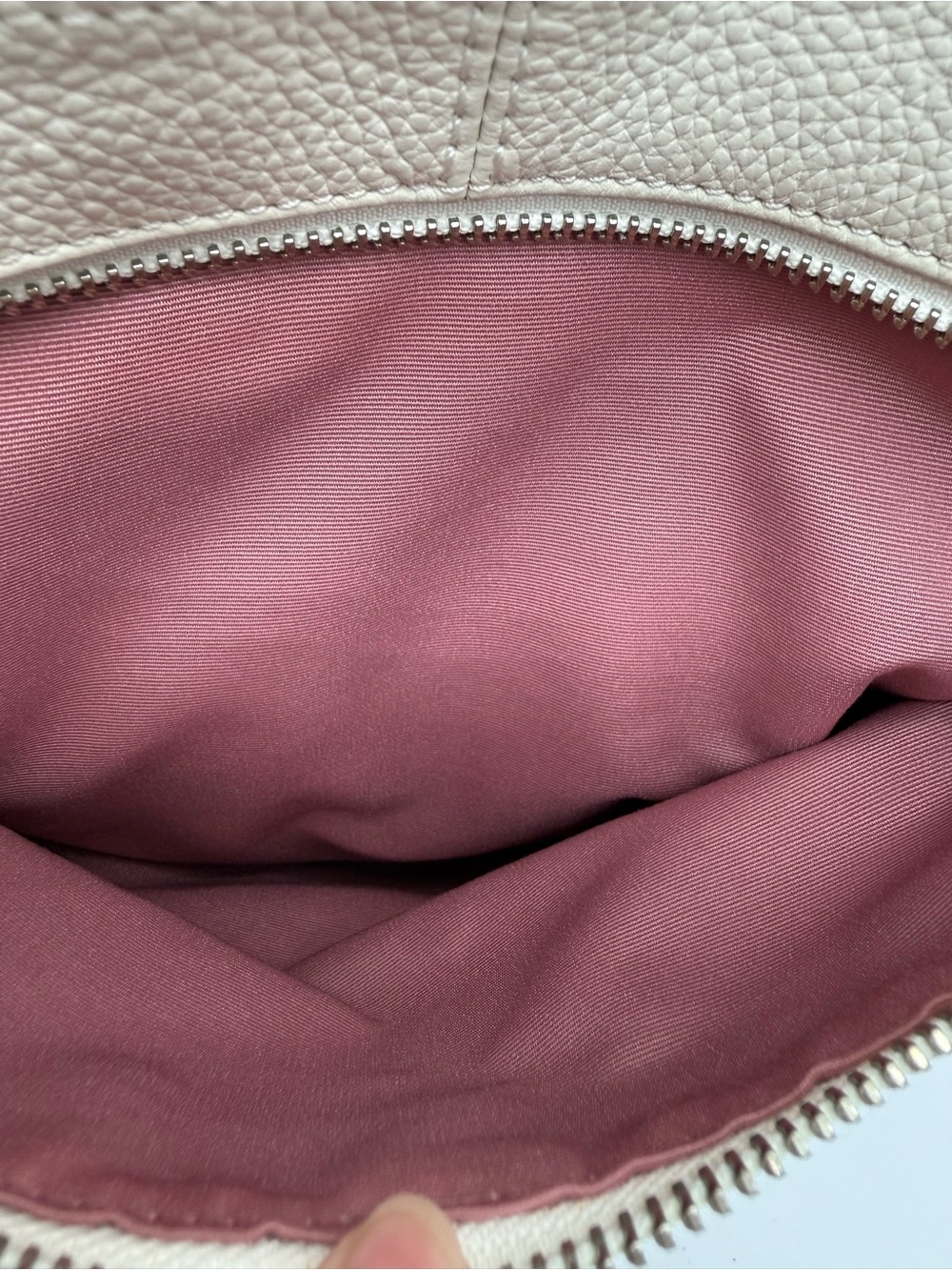 COACH EAST WEST DUFFLE WHITE/BROWN BAG - Picture 9 of 12